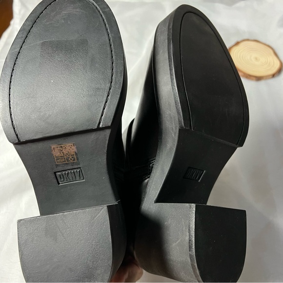DKNY Daray Moto Bootie Buckle Block Heel Size 7 - Picture 10 of 11